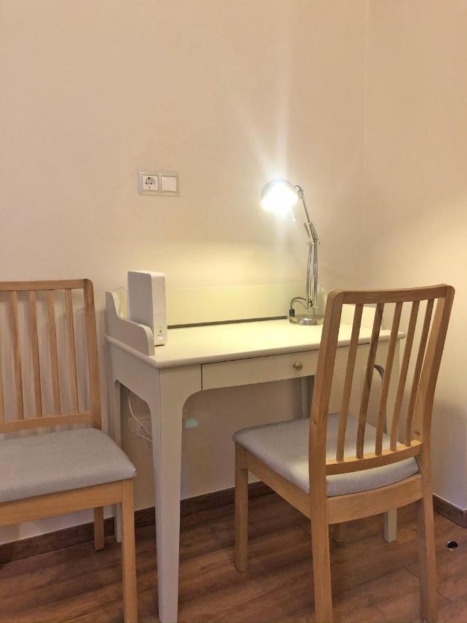 Modern Comfort In Historical Budapest Esterno foto